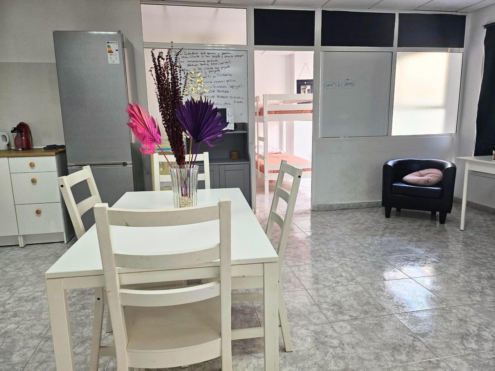 Corralejo Coliving By Amazzzing Travel Hostel Kültér fotó